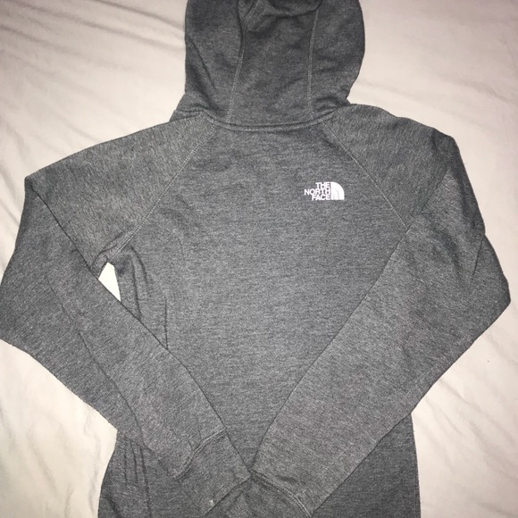 north face hoodie - Picture 2 of 5
